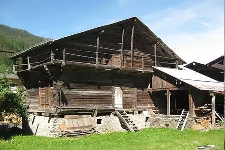 Grange à Champsec