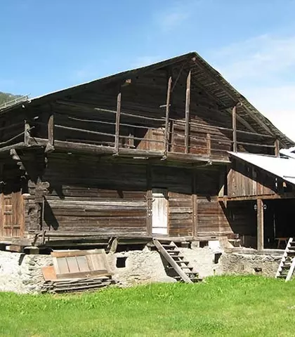 Grange à Champsec